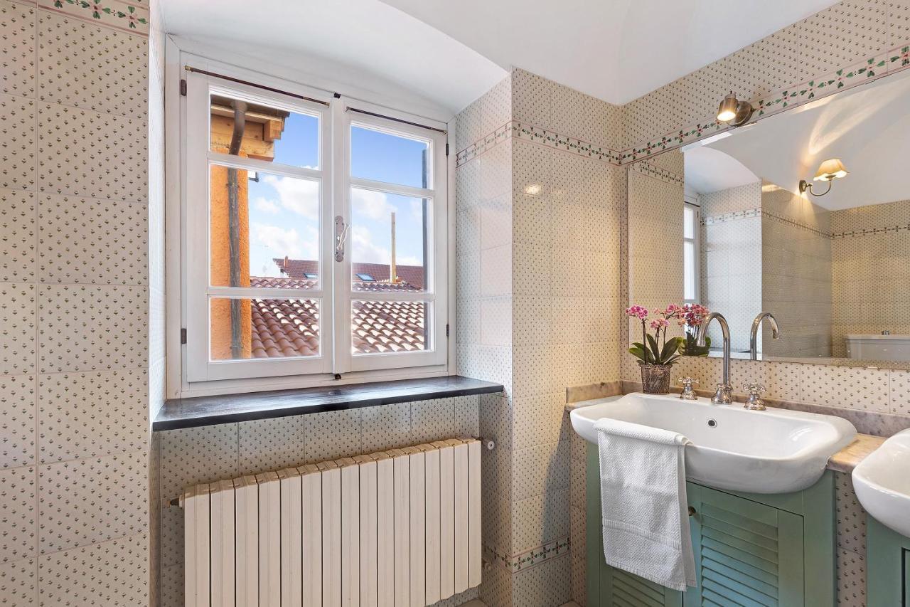 Residenza Stoechas White Apartment Albenga Luaran gambar