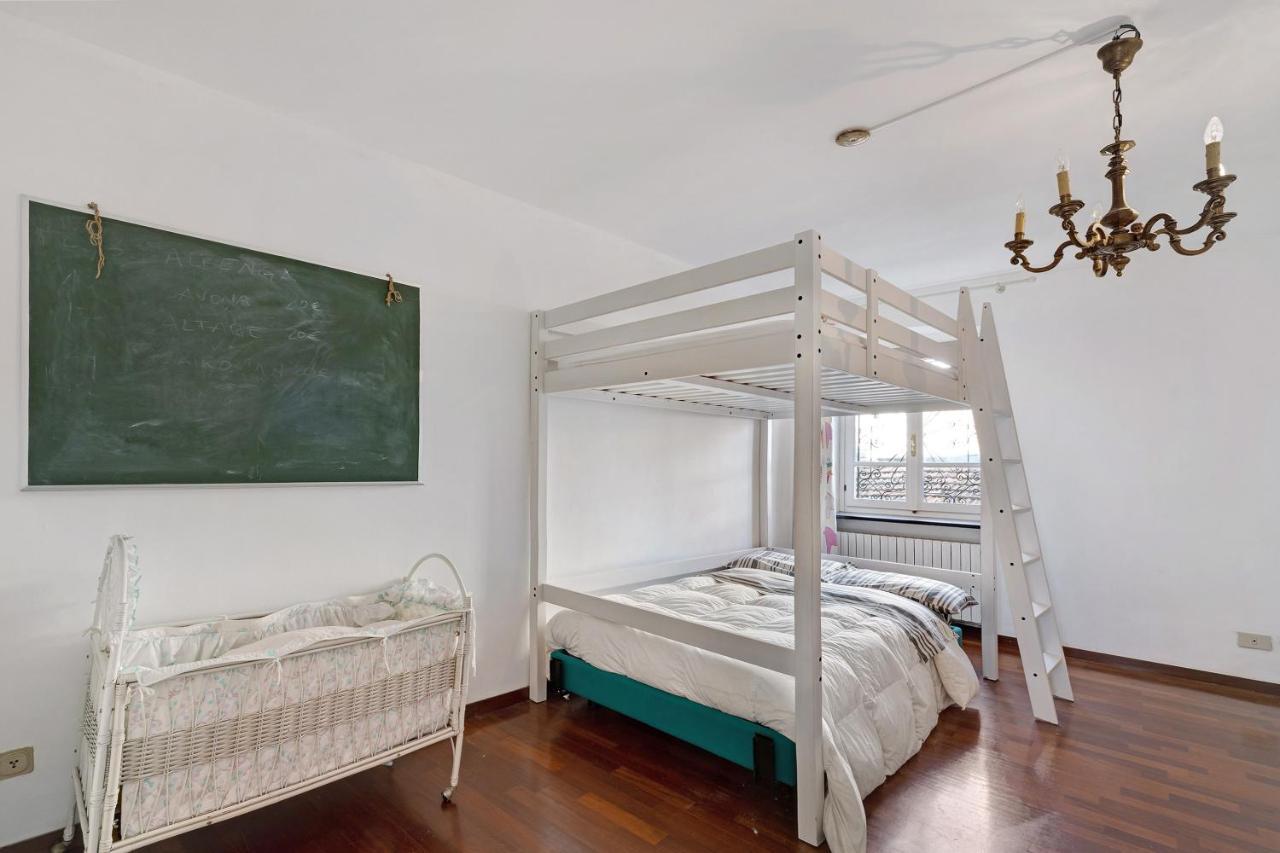 Residenza Stoechas White Apartment Albenga Luaran gambar
